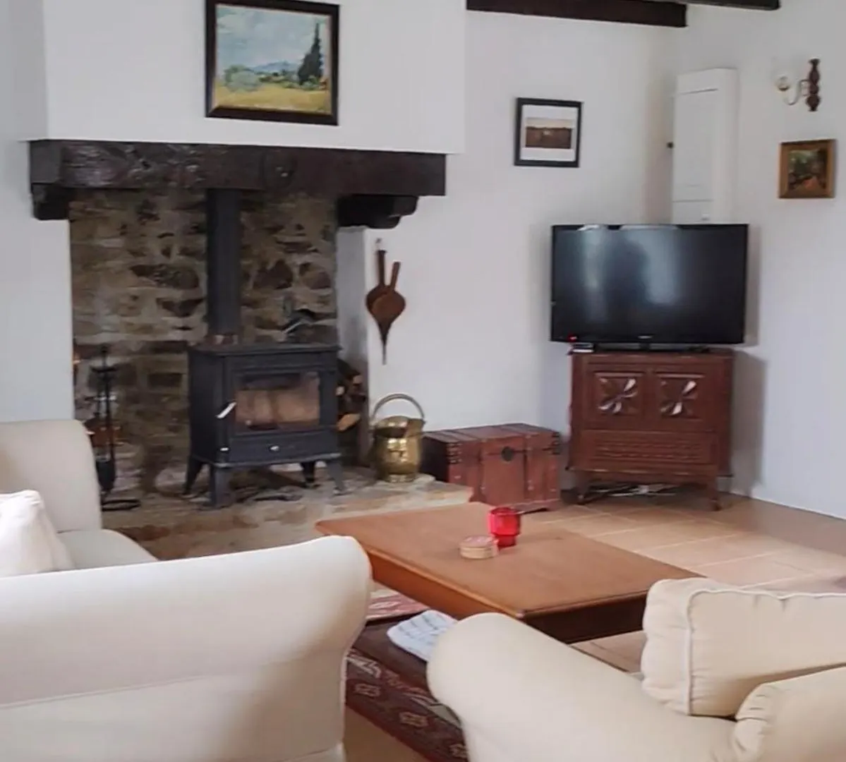 펜션 Cottage Lavandes Et Cottages Roses Credin
